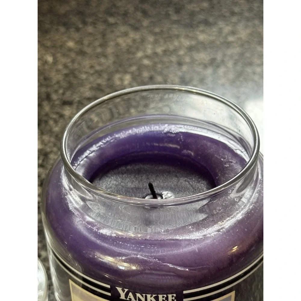 Yankee Candle Used SEASIDE HOLIDAY Black Band Large Housewarmer, 14.5oz RETIRED